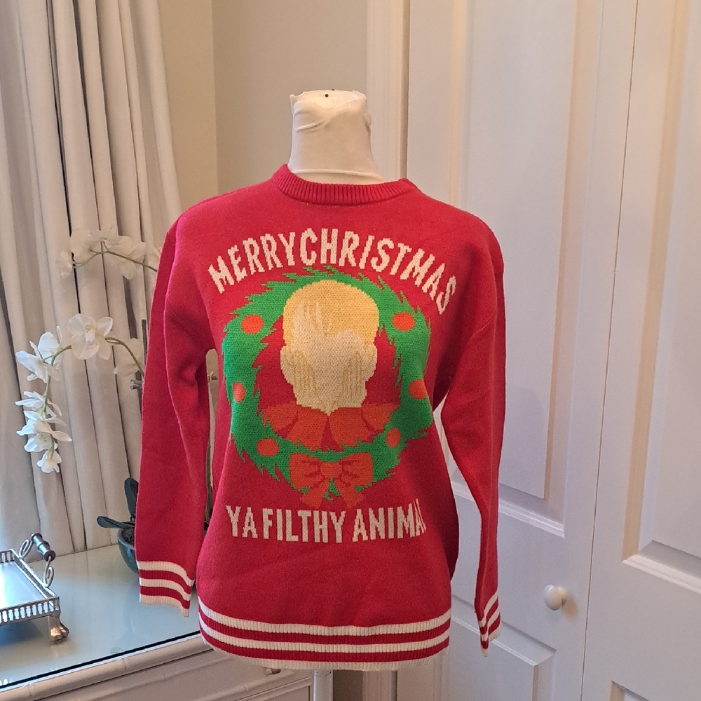 NWOT Home Alone‎ Movie Youth Unisex Christmas Pullover Crewneck Sweater M(10-12)